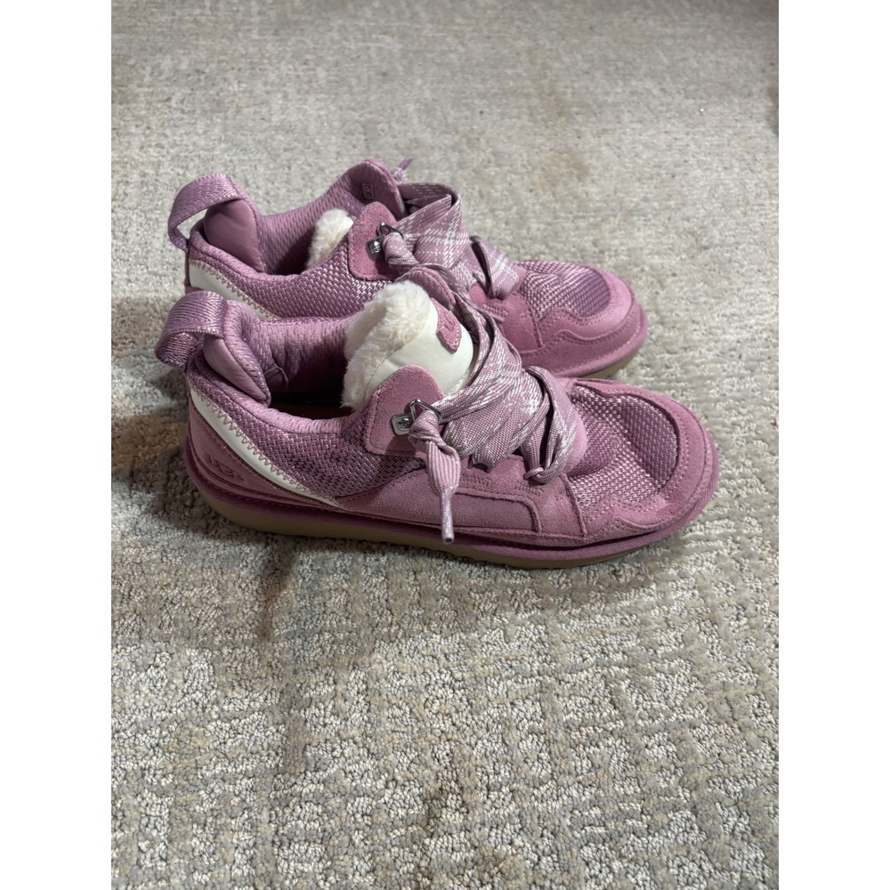 UGG‎ Kids Pink Fur Lined Fashion Sneakers Shoes Size 6